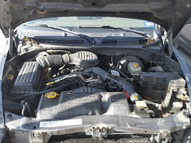 1D7HL38X43S177677 - 2003 DODGE DAKOTA QUA GRAY photo 7