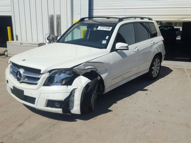 WDCGG8HB2BF543696 - 2011 MERCEDES-BENZ GLK 350 4M WHITE photo 2