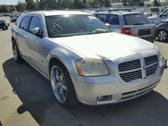 2D4FV48V45H649342 - 2005 DODGE MAGNUM SXT SILVER photo 1