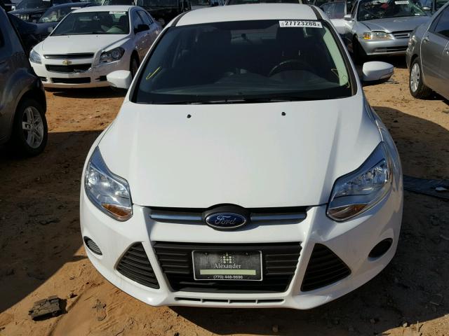 1FADP3F24EL309148 - 2014 FORD FOCUS SE WHITE photo 9