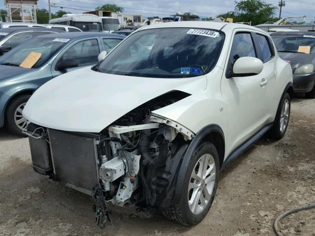 JN8AF5MR2BT020233 - 2011 NISSAN JUKE S WHITE photo 2