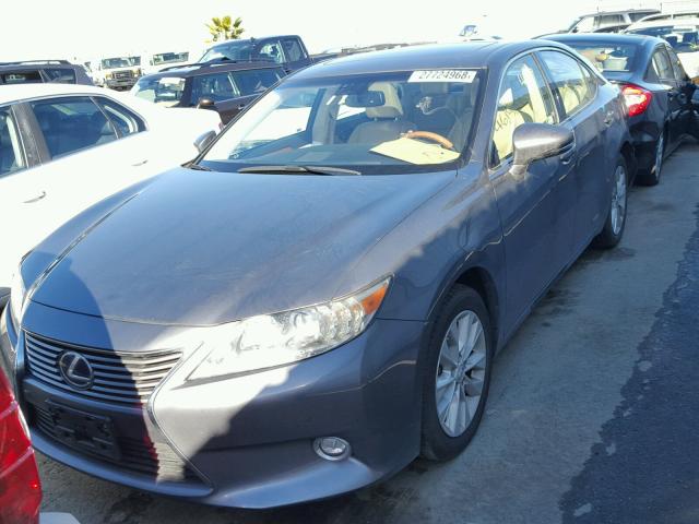 JTHBW1GG6E2062531 - 2014 LEXUS ES 300H SILVER photo 2