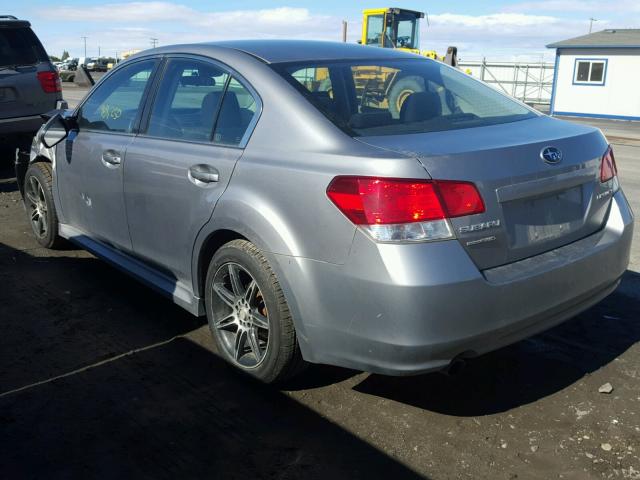 4S3BMCB68A3217540 - 2010 SUBARU LEGACY 2.5 SILVER photo 3