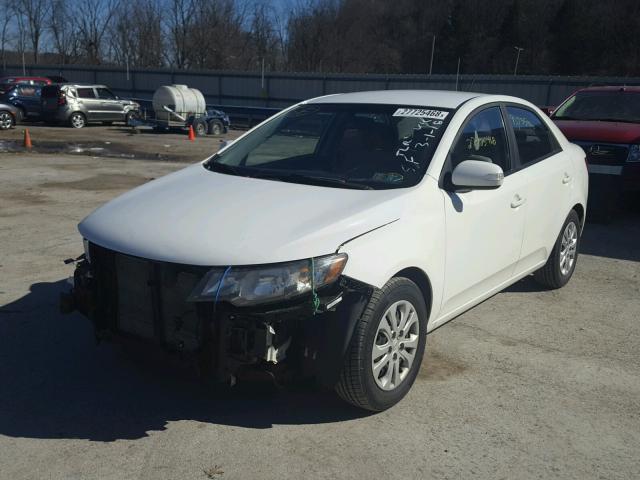 KNAFU4A24A5808813 - 2010 KIA FORTE EX WHITE photo 2