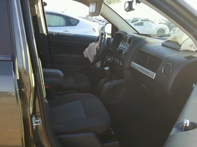 1C4NJCBB0FD281043 - 2015 JEEP COMPASS SP GREEN photo 5