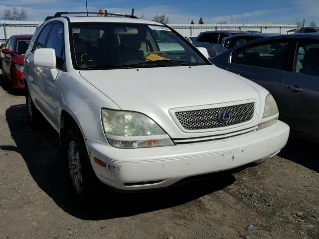 JTJHF10U220267697 - 2002 LEXUS RX 300 WHITE photo 1