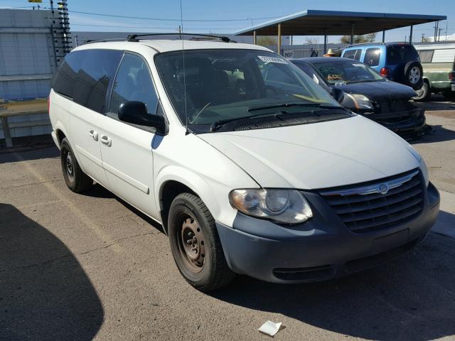 2A4GP44R67R354237 - 2007 CHRYSLER TOWN & COU WHITE photo 1