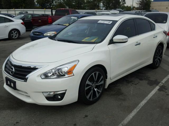 1N4AL3AP1FC469037 - 2015 NISSAN ALTIMA 2.5 WHITE photo 2