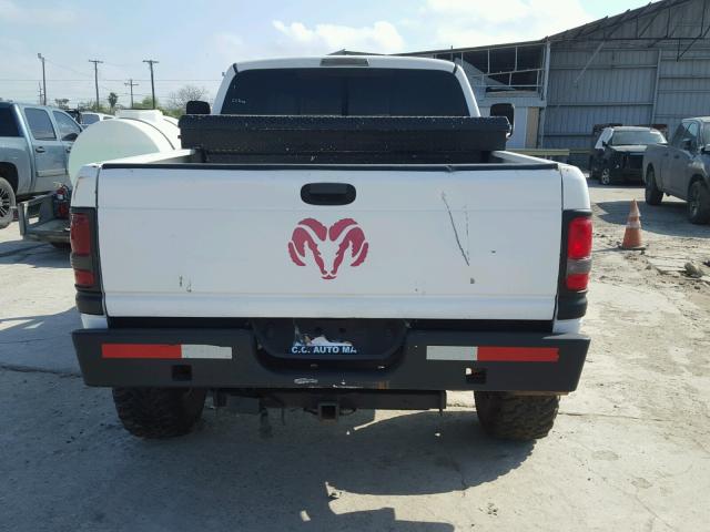 3B7KF23W02M279081 - 2002 DODGE RAM 2500 WHITE photo 9