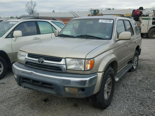 JT3GN86R710185125 - 2001 TOYOTA 4RUNNER SR GOLD photo 2