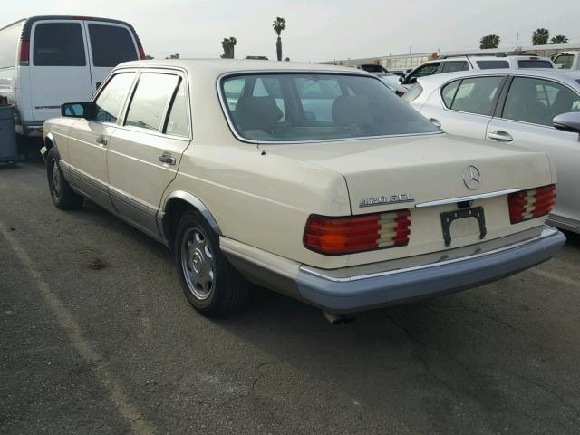 WDBCA35DXJA425131 - 1988 MERCEDES-BENZ 420 SEL CREAM photo 3