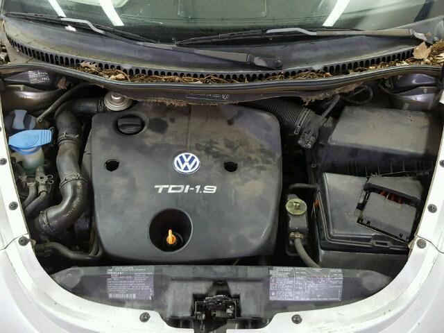 3VWCF21C3XM432294 - 1999 VOLKSWAGEN NEW BEETLE 银色 照片 7