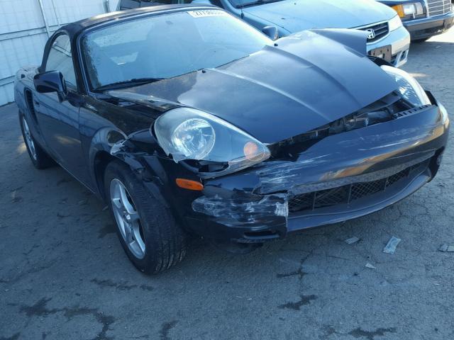 JTDFR320020045344 - 2002 TOYOTA MR2 SPYDER BLACK photo 1