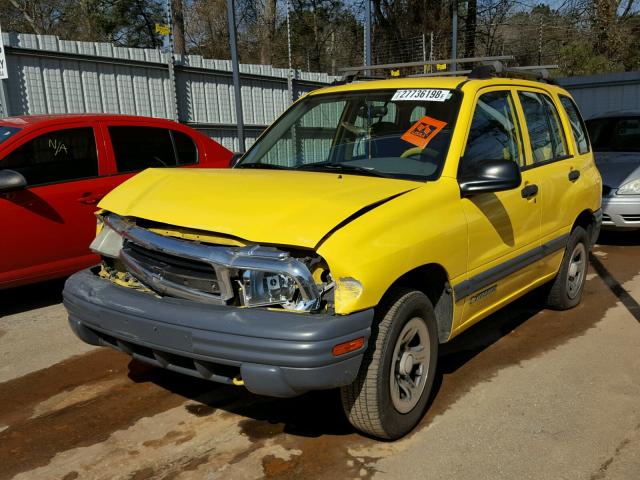 2CNBE13CX36922255 - 2003 CHEVROLET TRACKER YELLOW photo 2