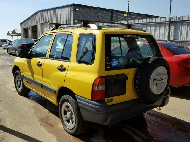 2CNBE13CX36922255 - 2003 CHEVROLET TRACKER YELLOW photo 3