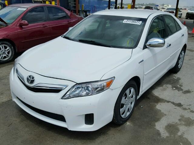 4T1BB3EK7BU143971 - 2011 TOYOTA CAMRY HYBR WHITE photo 2