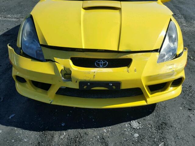 JTDDR32T540167914 - 2004 TOYOTA CELICA GT YELLOW photo 9