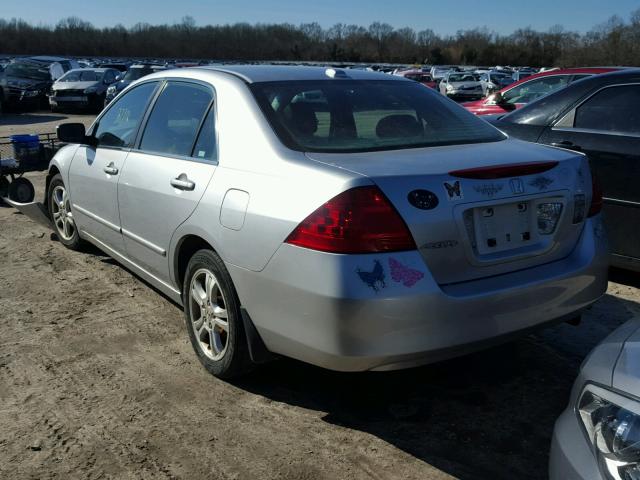 1HGCM56887A026699 - 2007 HONDA ACCORD EX SILVER photo 3