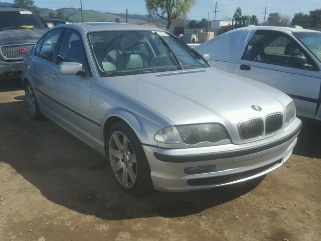 WBAAM5348YJR62571 - 2000 BMW 328 I SILVER photo 1