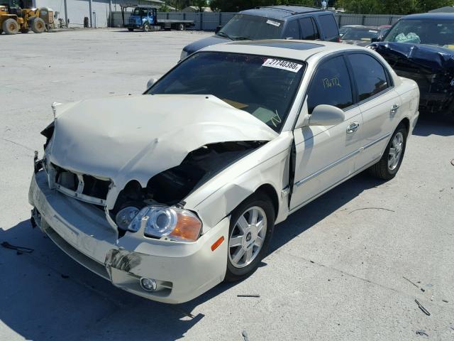 KNAGD126945273888 - 2004 KIA OPTIMA LX WHITE photo 2