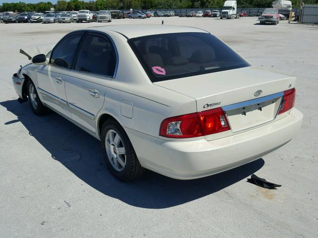 KNAGD126945273888 - 2004 KIA OPTIMA LX WHITE photo 3