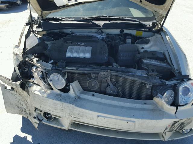 KNAGD126945273888 - 2004 KIA OPTIMA LX WHITE photo 7