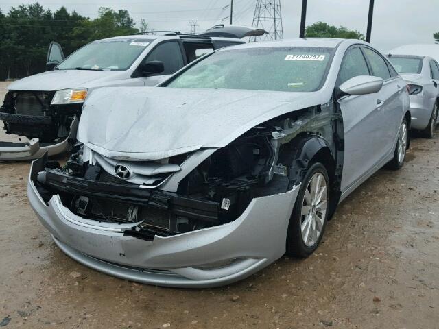 5NPEB4ACXDH601246 - 2013 HYUNDAI SONATA GLS SILVER photo 2