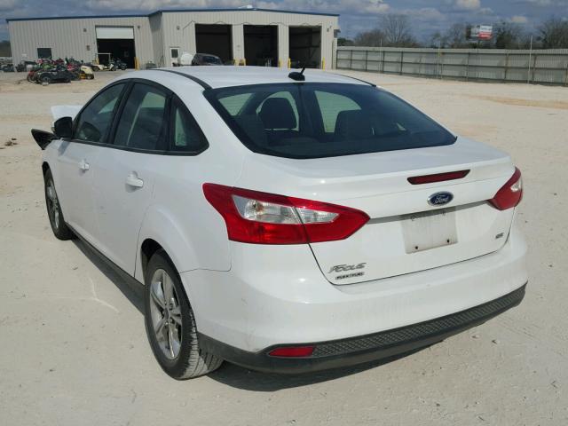 1FADP3F25DL351682 - 2013 FORD FOCUS SE WHITE photo 3