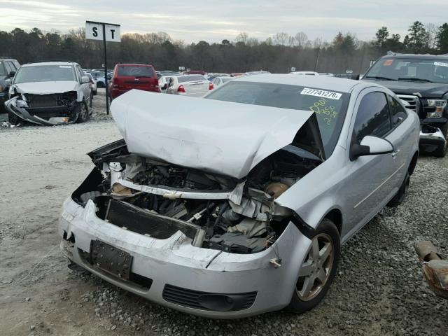 1G1AL14F357620901 - 2005 CHEVROLET COBALT LS SILVER photo 2