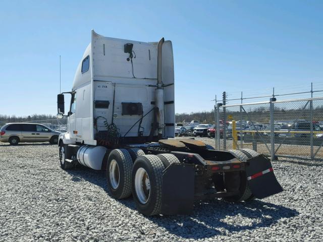 4V4NC9GH58N462831 - 2008 VOLVO VN VNL WHITE photo 3