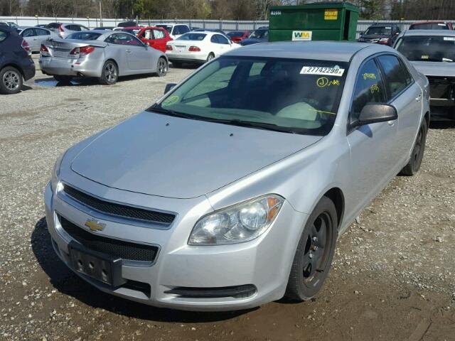 1G1ZA5EU9BF300075 - 2011 CHEVROLET MALIBU LS 银色 照片 2