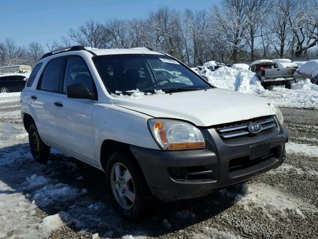 KNDJF724577342640 - 2007 KIA SPORTAGE L WHITE photo 1