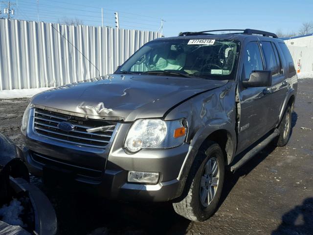 1FMEU73E08UA69670 - 2008 FORD EXPLORER X SILVER photo 2