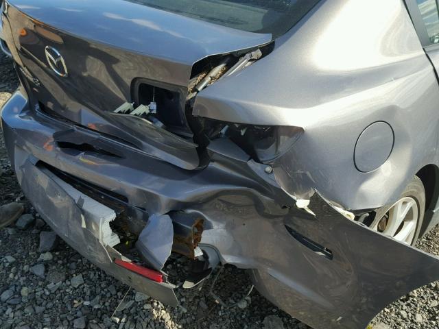 JM1BK324781790133 - 2008 MAZDA 3 S GRAY photo 9