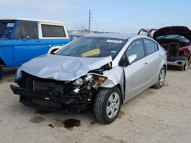 KNAFK4A65F5315562 - 2015 KIA FORTE LX SILVER photo 2