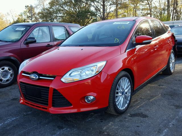 1FAHP3H28CL308919 - 2012 FORD FOCUS SEL RED photo 2