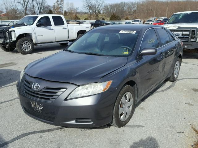 4T4BE46K49R118991 - 2009 TOYOTA CAMRY BASE GRAY photo 2