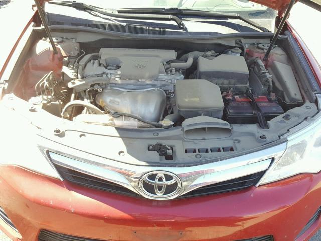 4T4BF1FK2CR197841 - 2012 TOYOTA CAMRY BASE RED photo 7