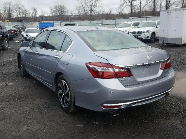 1HGCR3F05HA004368 - 2017 HONDA ACCORD EXL SILVER photo 3