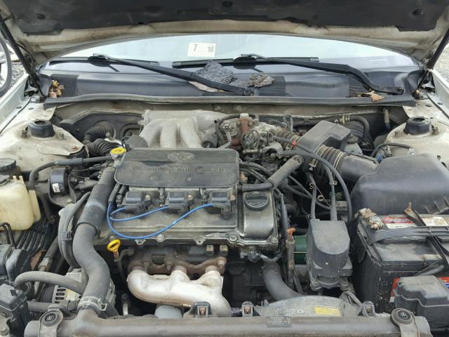 4T1BF28K5YU946295 - 2000 TOYOTA CAMRY LE WHITE photo 7