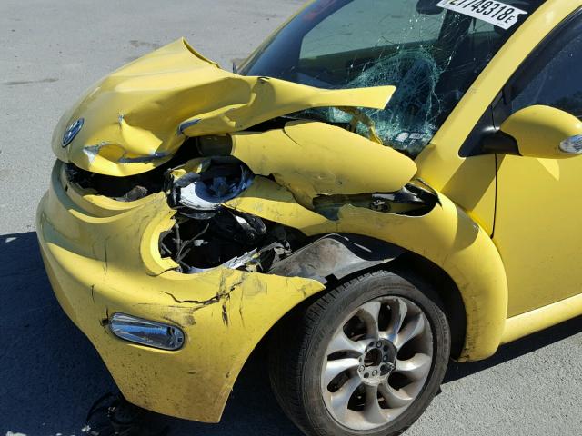 3VWBP21C13M432359 - 2003 VOLKSWAGEN NEW BEETLE 黄色 照片 9