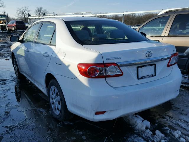 JTDBU4EE0B9144719 - 2011 TOYOTA COROLLA BA WHITE photo 3