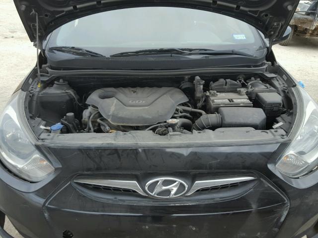 KMHCT4AE5CU120844 - 2012 HYUNDAI ACCENT GLS BLACK photo 7