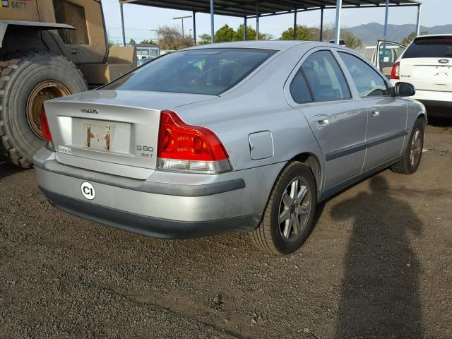 YV1RS58D612007508 - 2001 VOLVO S60 2.4T SILVER photo 4