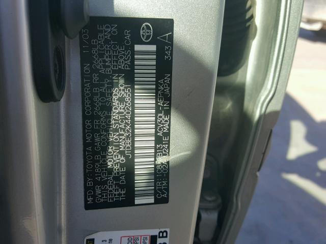 JTDBE32K440268551 - 2004 TOYOTA CAMRY LE SILVER photo 10