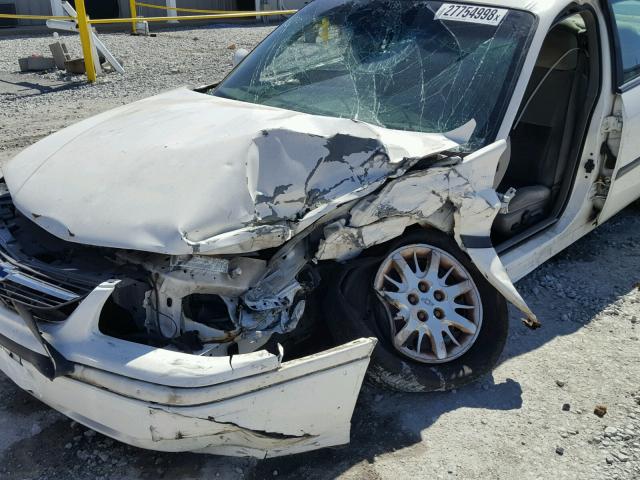 2G1WF52E349104761 - 2004 CHEVROLET IMPALA WHITE photo 10