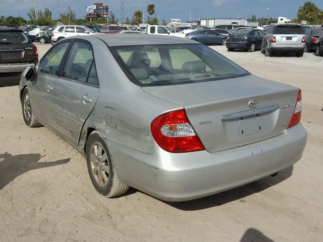 4T1BF30K43U547758 - 2003 TOYOTA CAMRY LE SILVER photo 3