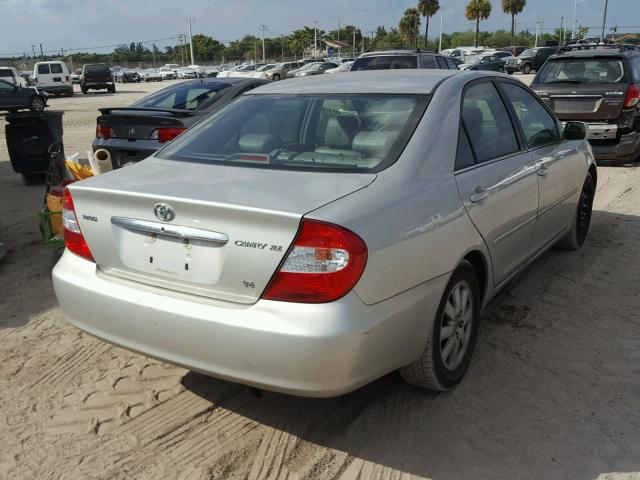 4T1BF30K43U547758 - 2003 TOYOTA CAMRY LE SILVER photo 4