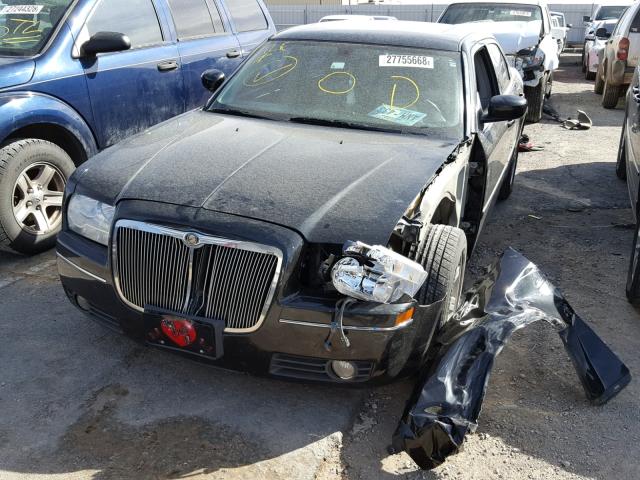 2C3KA53G26H348984 - 2006 CHRYSLER 300 TOURIN BLACK photo 2