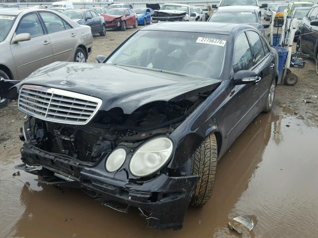 WDBUF70JX4A470987 - 2004 MERCEDES-BENZ E 500 BLACK photo 2